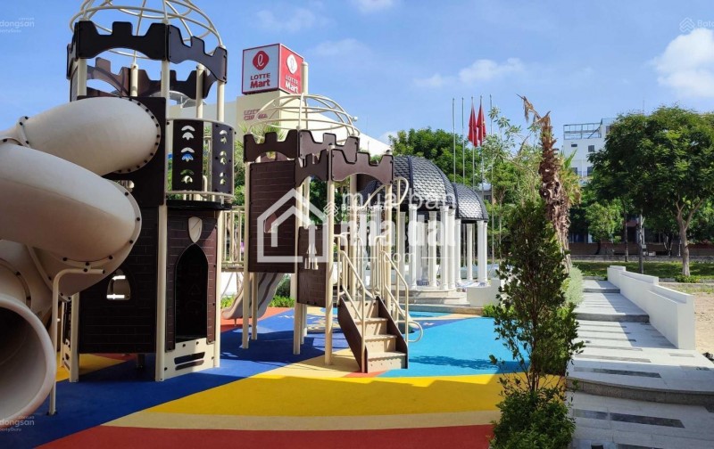 Bán căn góc shophouse Regal Pavillon Đà Nẵng - Đã có sổ hồng - Công chứng ngay - Giá chính chủ