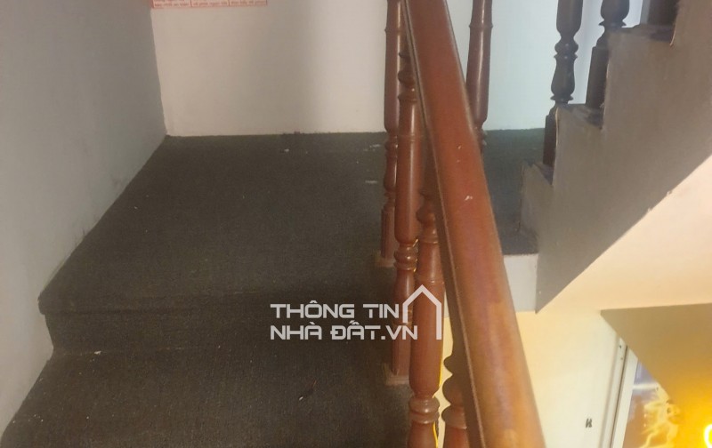Chính chủ bán nhà phân lô giáo viên ĐH Công Đoàn, số 21 ngách 37, ngõ 167 phố Tây Sơn, oto tránh, vào nhà