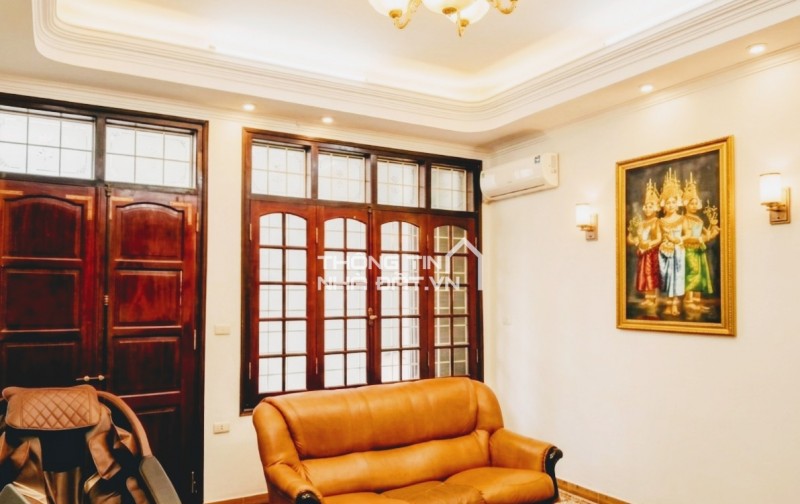 Biệt thự 133m2, sổ hồng chính chủ tại phố Vương Thừa Vũ