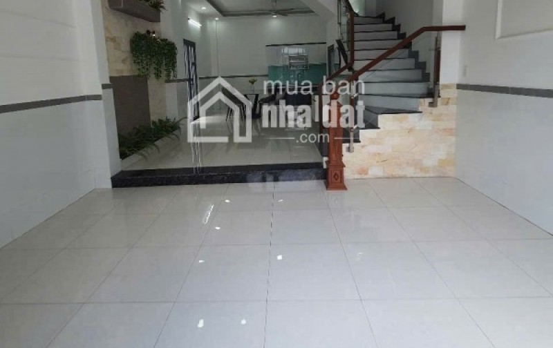 Bán nhà góc 2 mặt tiền đường 11 trường thọ thủ đức TPHCM.Lh 0909428959.