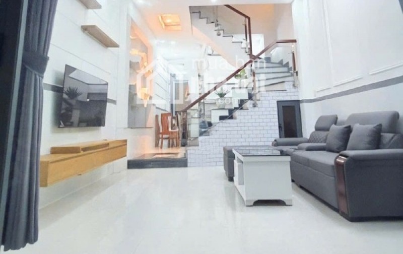 Bán gấp nhà mới xây Full nội thất đường số 8 linh xuân thủ đức, Lh0909428959.