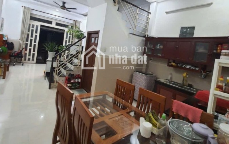 Bán gấp nhà khu dân trí cao an ninh tốt đường số 6 linh xuân thủ đức tphcm LH0909428959.