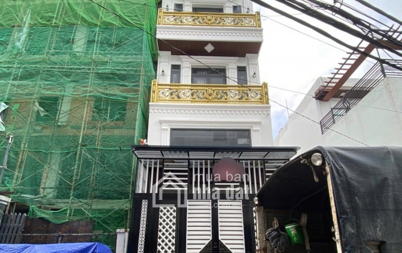 BÁN NHÀ LÊ VĂN QUỚI NGÃ TƯ 4 XÃ , 4X14m 5 TẦNG , NHÀ XÂY MỚI SHR 8TY3TL