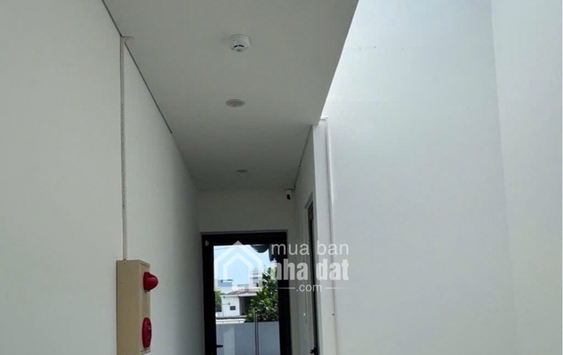 Bán nhà đường Hà Huy Giáp , giá chỉ nhỉnh hơn 8 tỷ