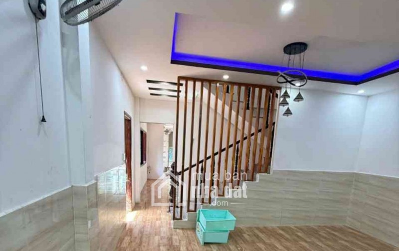 Bán nhà đường Hùng Vương , TRUNG TÂM NAM PHƯỚC, DUY XUYÊN , ĐÀ NẴNG, mặt tiền, mặt bằng KD rộng rãi, DT khủng 184m2, ngang7,5m