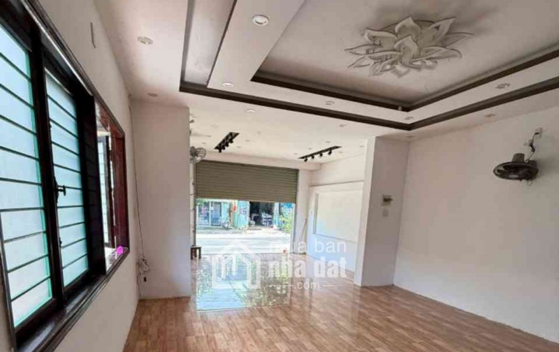 Bán nhà đường Hùng Vương , TRUNG TÂM NAM PHƯỚC, DUY XUYÊN , ĐÀ NẴNG, mặt tiền, mặt bằng KD rộng rãi, DT khủng 184m2, ngang7,5m