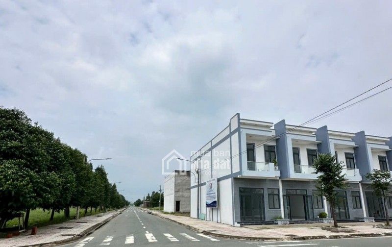 Bán NOXH ngay chợ Bình Chánh, giá chỉ từ 1.4 tỷ/căn.