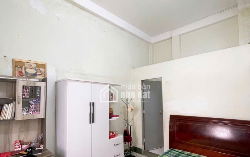 CHO THUÊ NHÀ 1 TRỆT 2 LẦU GÓC 2 MẶT TIỀN ĐƯỜNG 3/2 - NHÀ KẾ ĐẠI HỌC CẦN THƠ