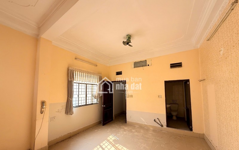CHO THUÊ NHÀ 1 TRỆT 3 LẦU MẶT TIỀN ĐƯỜNG NGUYỄN VĂN CỪ CẦN THƠ -  CÓ 19 PHÒNG & 19 TOLET